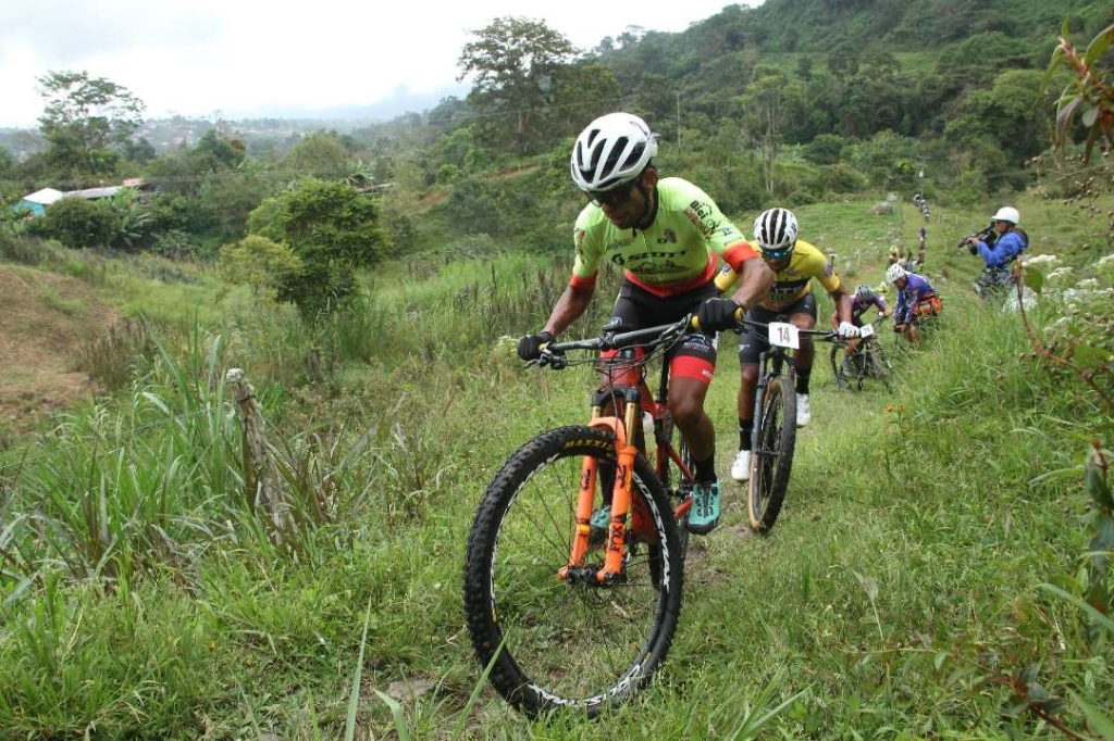 Acción en la Montaña